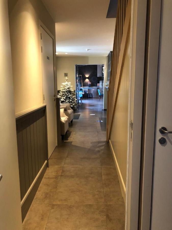 Hotel Gemeente Huis Nieuwpoort Bagian luar foto