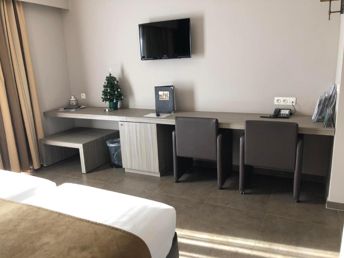 Hotel Gemeente Huis Nieuwpoort Bagian luar foto