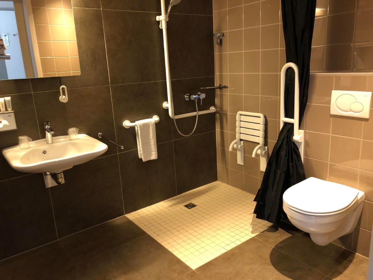 Hotel Gemeente Huis Nieuwpoort Bagian luar foto