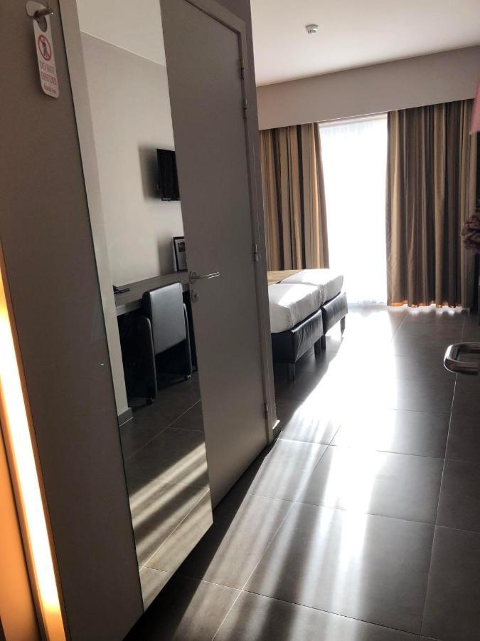 Hotel Gemeente Huis Nieuwpoort Bagian luar foto